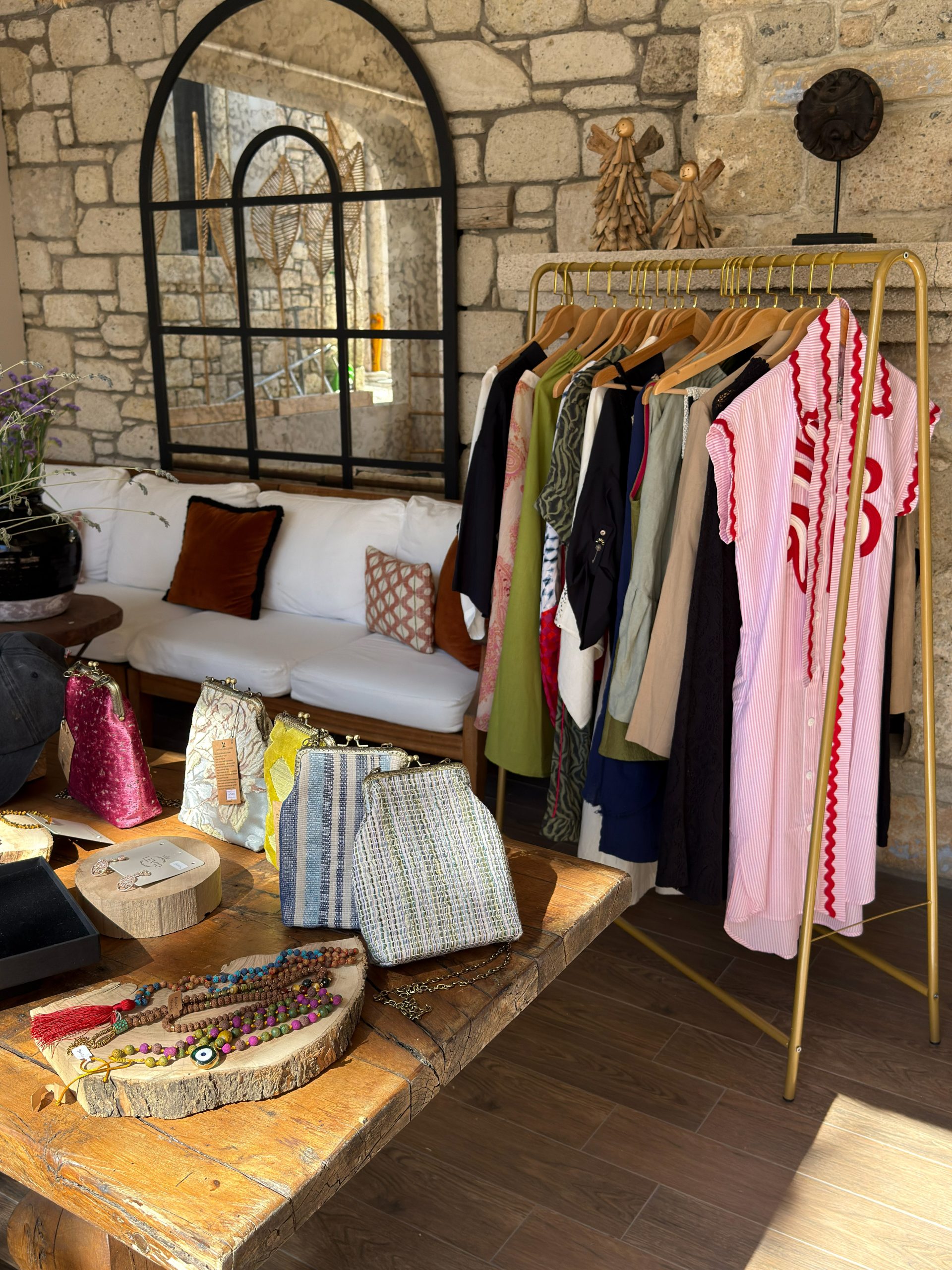 Viento Collection