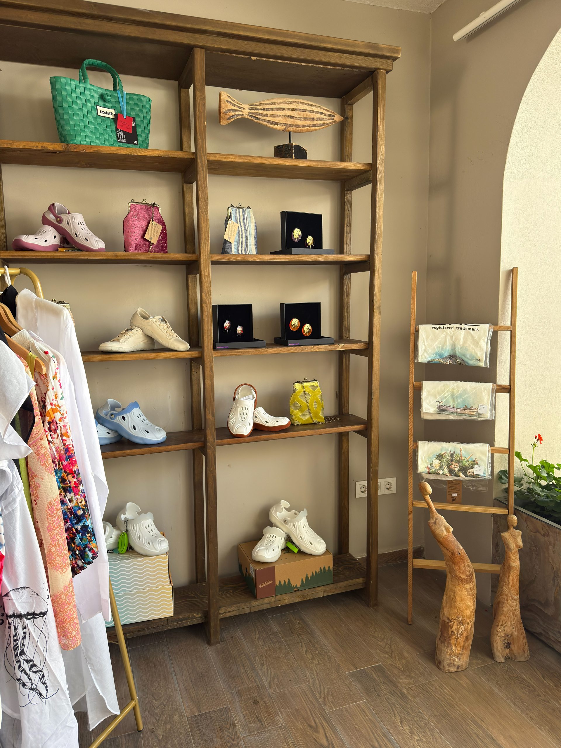 Viento Collection